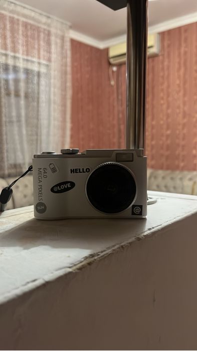 Продам фотоопарат почти новый для новичков отлично