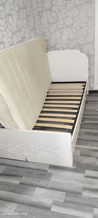 Продам кровать одна спальня