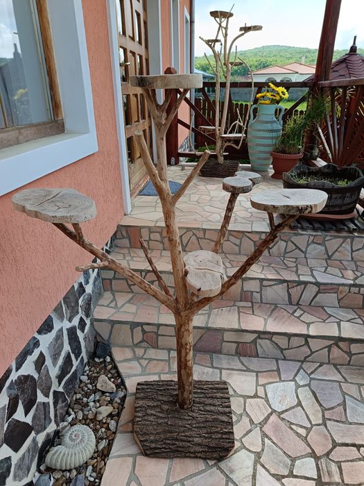 Suport pentru flori din lemn