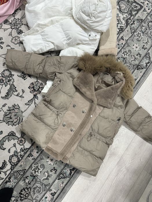 Куртка с воротником