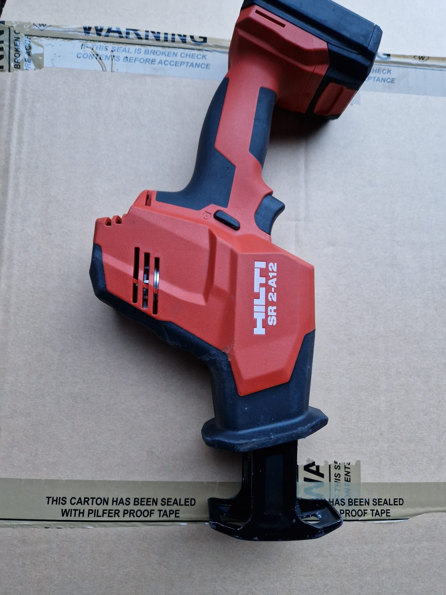 Hilti ferestrau sabie pe acumulatori