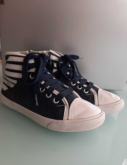 Oригинални детски кецове Armani, номер 33