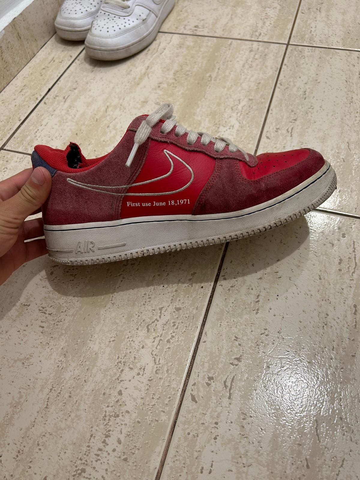 Nike air force low (first use university red)
