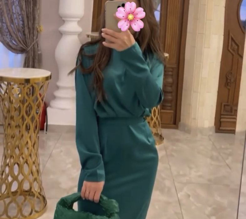Платье атлас