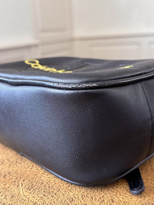 Чанта Calvin Klein черна