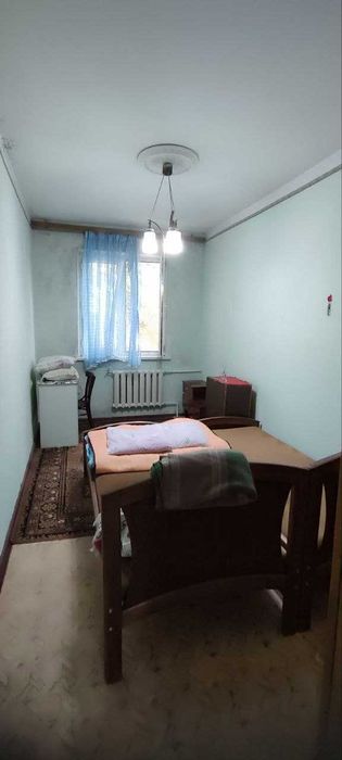 чиланзар 18 квартал 2²/4/4 балкон 1.5/3 М²46 мебель техника 
не торец