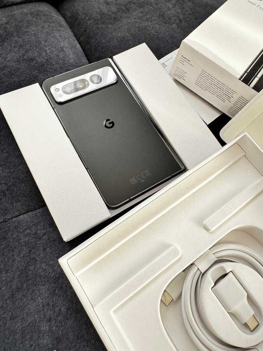 Google Pixel Fold 256GB Obsidian in garantie