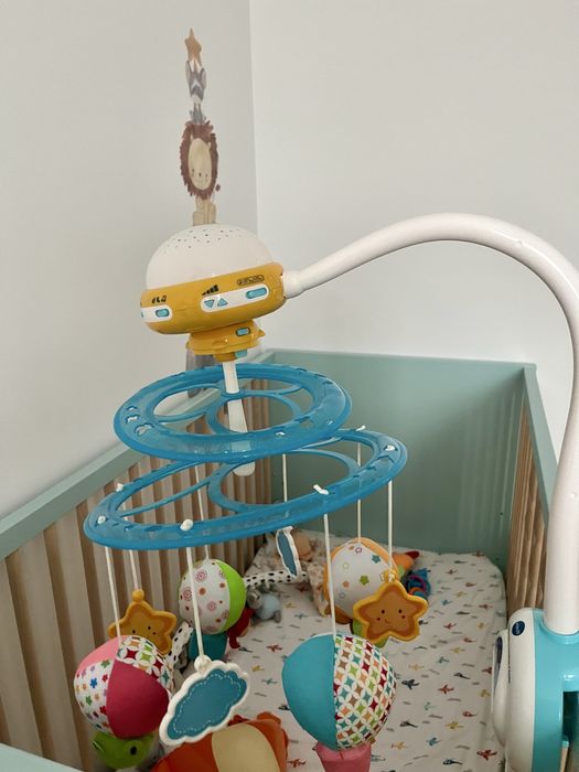 Carusel muzical cu lumina de veghe Bebe 0 luni + Vtech