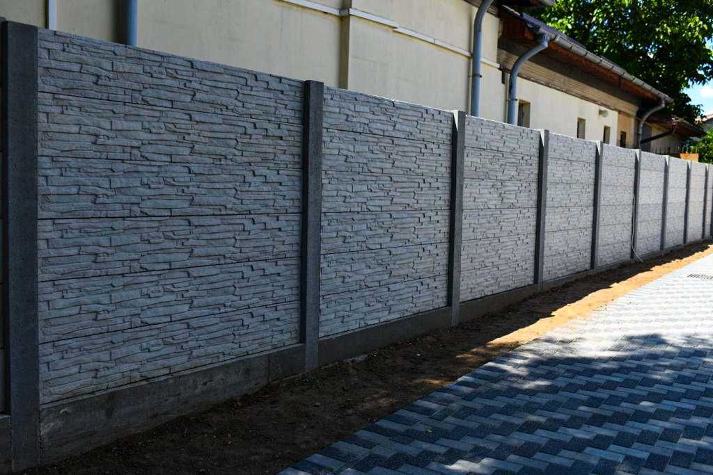 Gard  din placi de beton armat cu 25 ani garantie