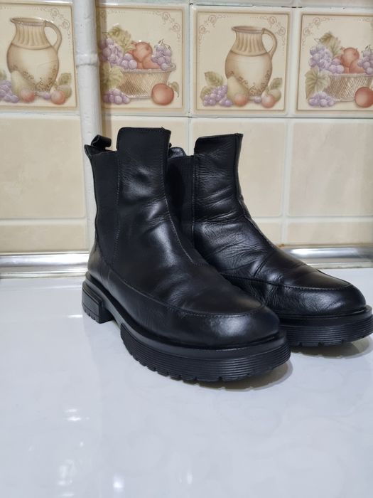 Женские ботинка Натуральный кожа 37 Размер