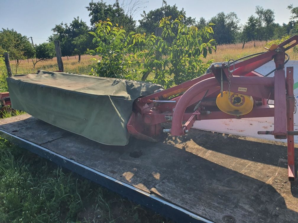 Coasa rotativa 2 m hidraulica JF