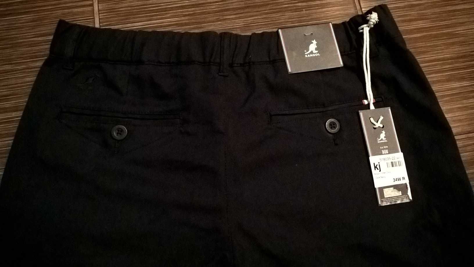 Pantaloni chino Kangol