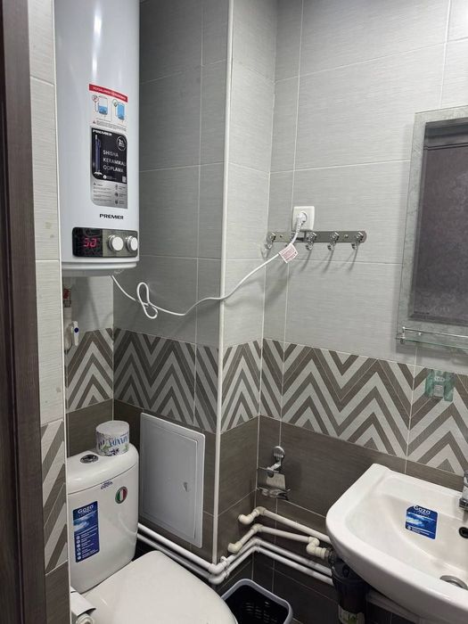 Vagzal Isloxat Qizil dom 1 xona