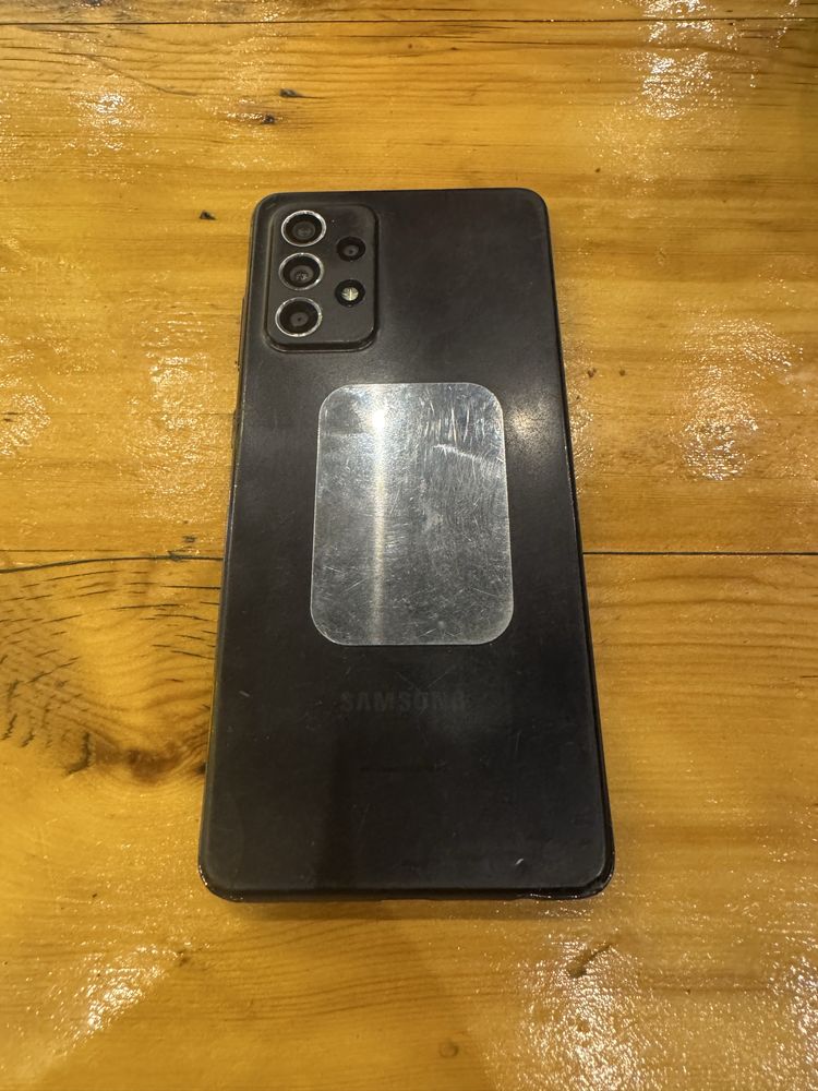 Samsung a 52 xolati ortacha