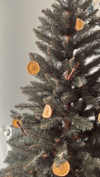 Brad artificial 180 cm