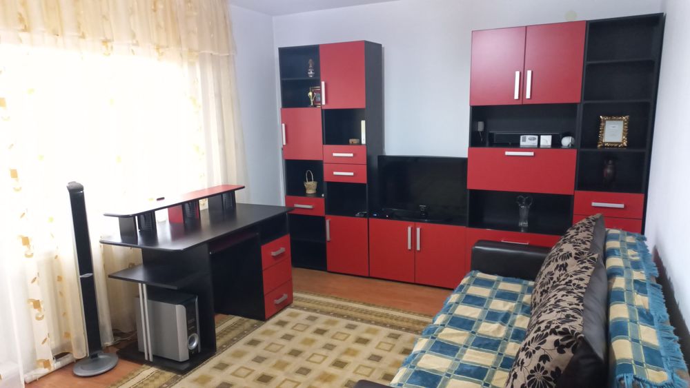 Apartament cu 2 camere de închiriat