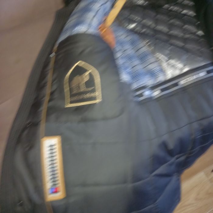 Продается  куртка