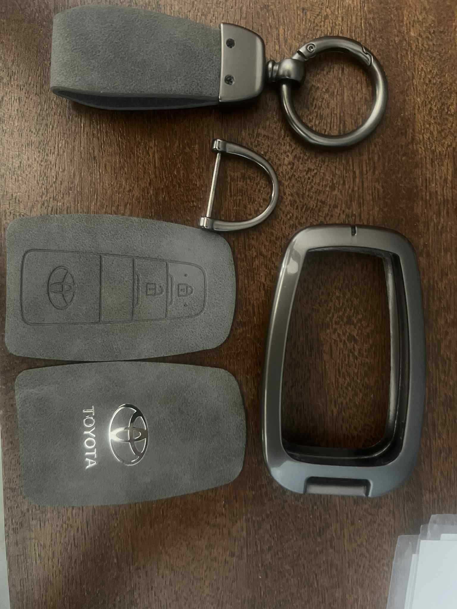 Калъф/кейс за ключ Toyota Prius Camry Corolla C-HR CHR RAV4