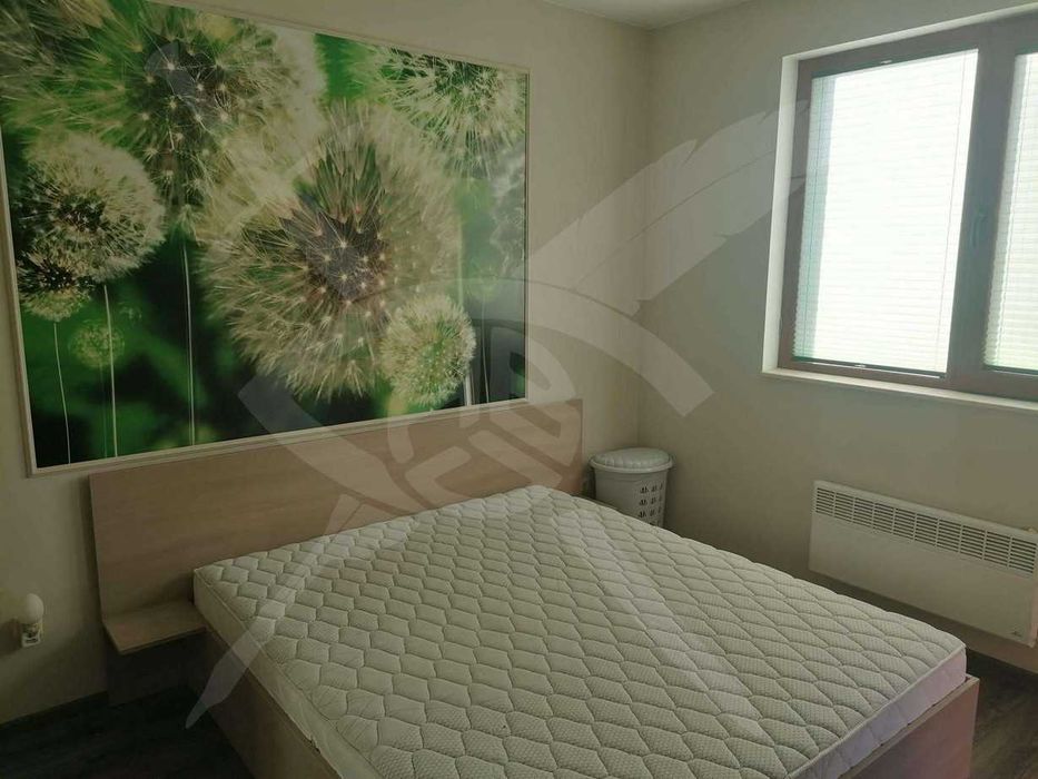 Дава се под наем Двустаен апартамент в Варна, Левски - 60 кв.м за 425 € - Снимка #2