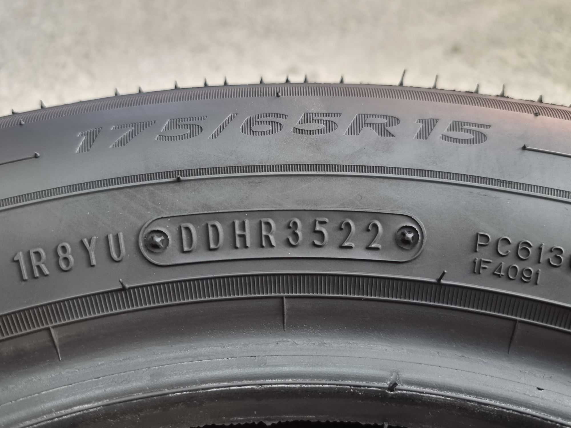 "Dot 22" 175/65/15 Falken 4Броя: 220лв 7мм