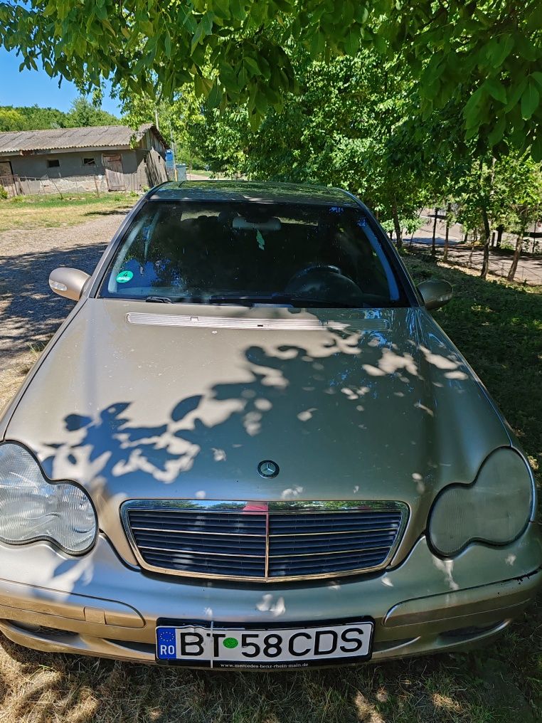 Mercedes Benz, an 2000