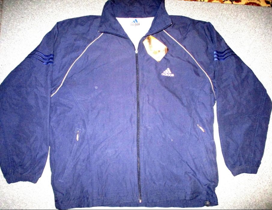 Bluza trening Adidas bleumarin, material fas, 2 buzunare cu 2 fermoare