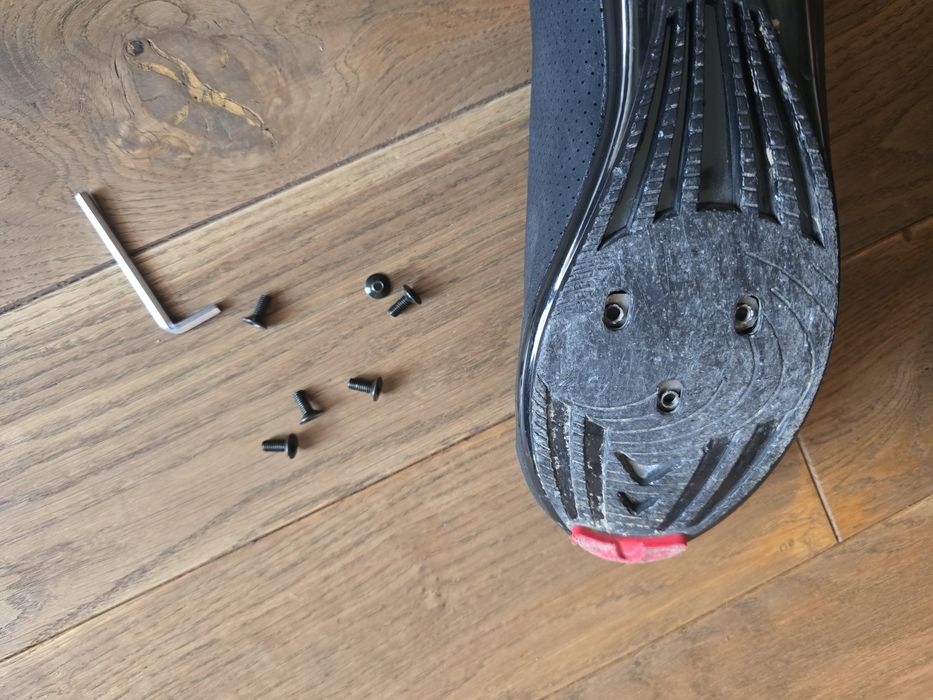 Обувки за колоездене