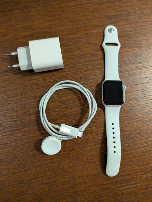 Apple Watch SE 2, GPS, Cellular, Carcasa Silver Aluminium 40mm