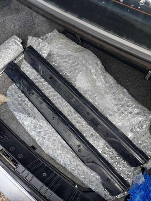 Вътрешни прагове от бмв е46 купе