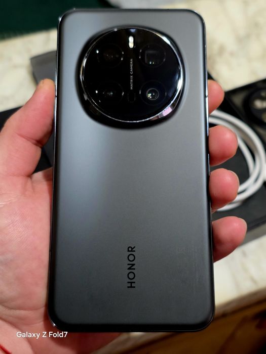 Honor Magic 7 Pro Black 512/12gb Като нов! Гаранция!