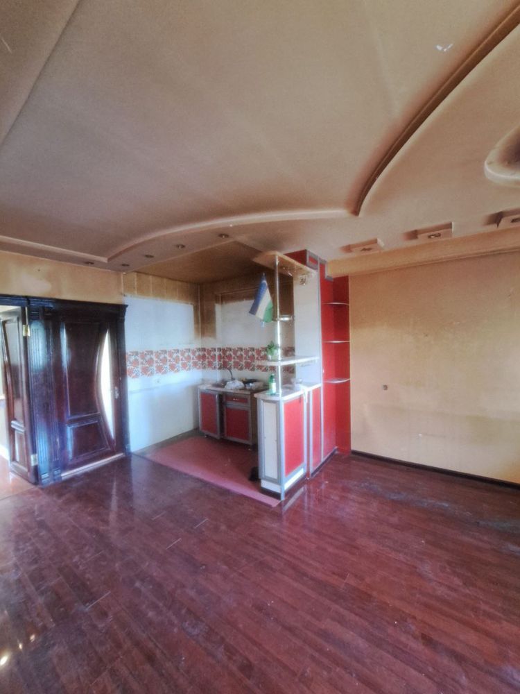 Дружба Народов 3/2/9 Продаю 85м2