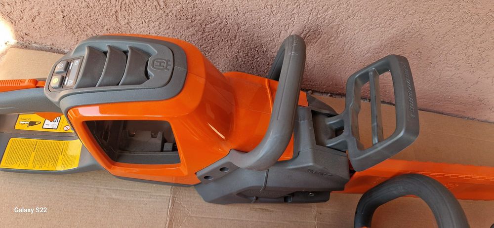 Husqvarna drujba pe acumulator