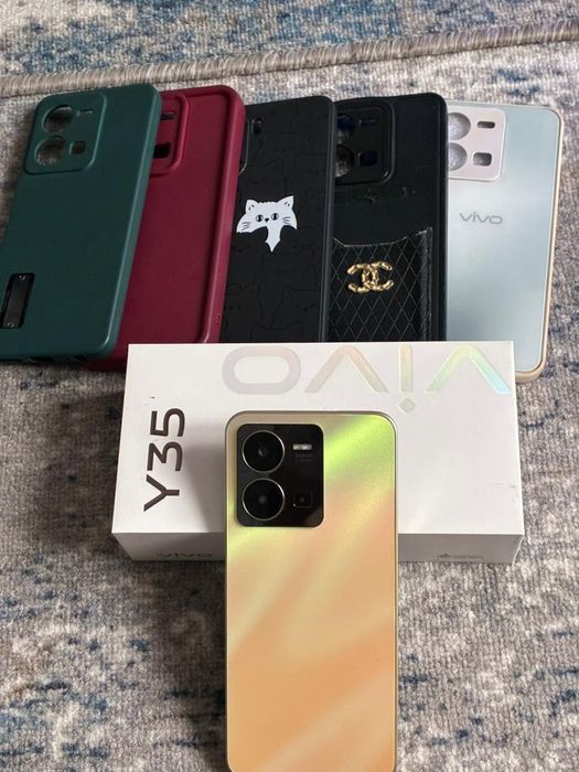 Продам смартфон телефон