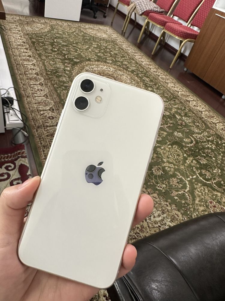 IPhone 11 в отличном состоянии!