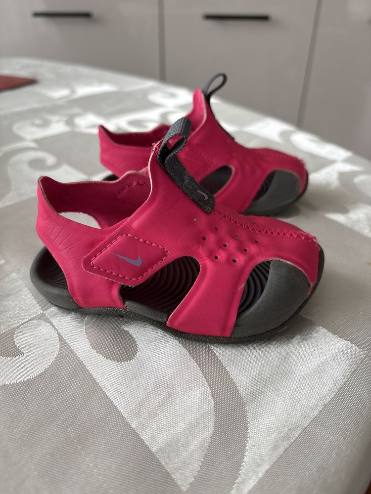 Nike сандали 21 номер