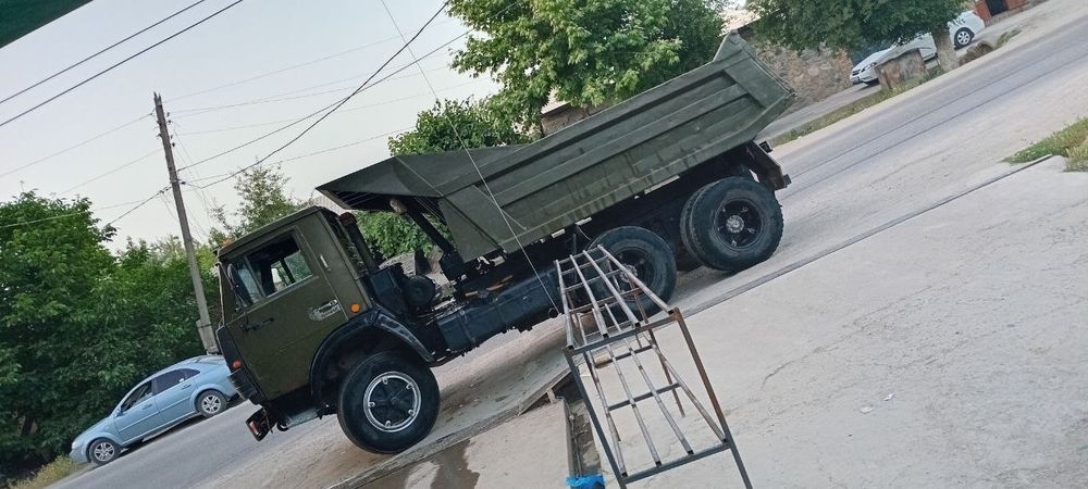 Kamaz samasval sotiladi yili 1992.yil