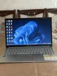 Asus VivoBook Core i5 8/512