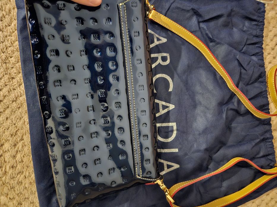 Geanta designer piele naturala cu lac ARCADIA - nouă