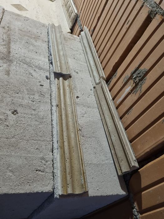 Chiuvetâ anticâ foarte putin folositâ.