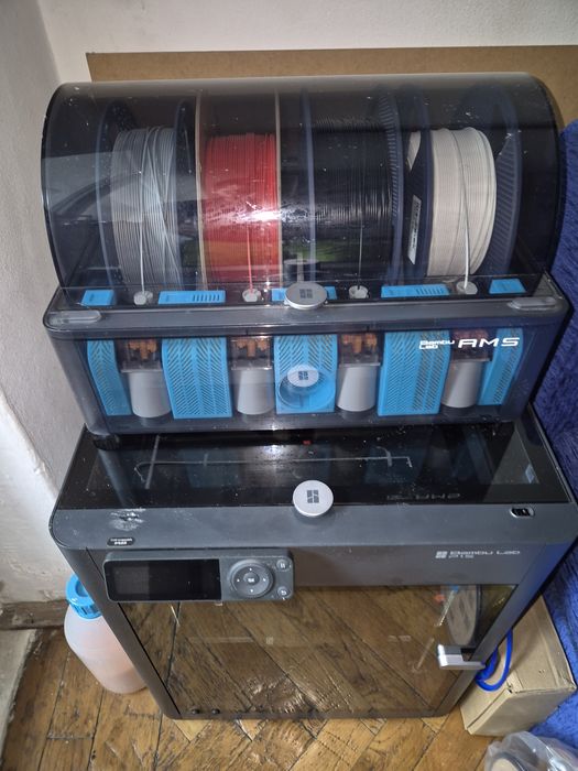 Vand imprimanta 3d bambu lab p1s cu ams