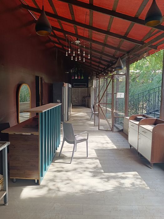 Сдается кафе сомса на метро Хамза