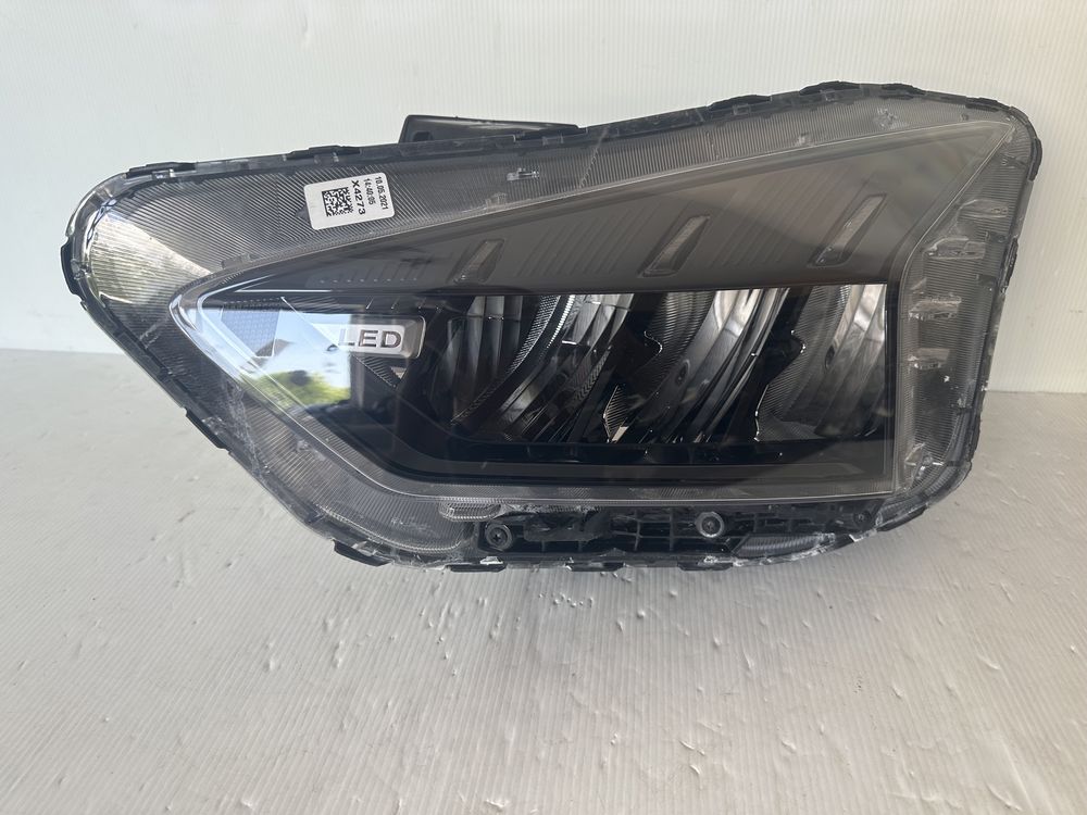 Vand far LED stanga Hyundai Bayon