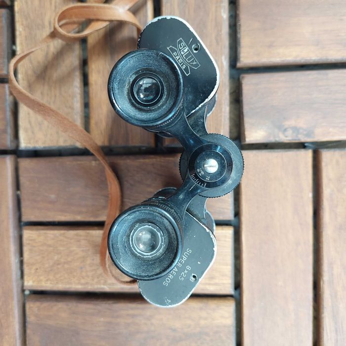 Бинокъл Solux paris super aeros с напълно здрави лупи