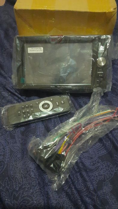 Продам магнитофон новый