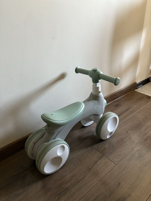 Детско колело за баланс MoMi - Tobis