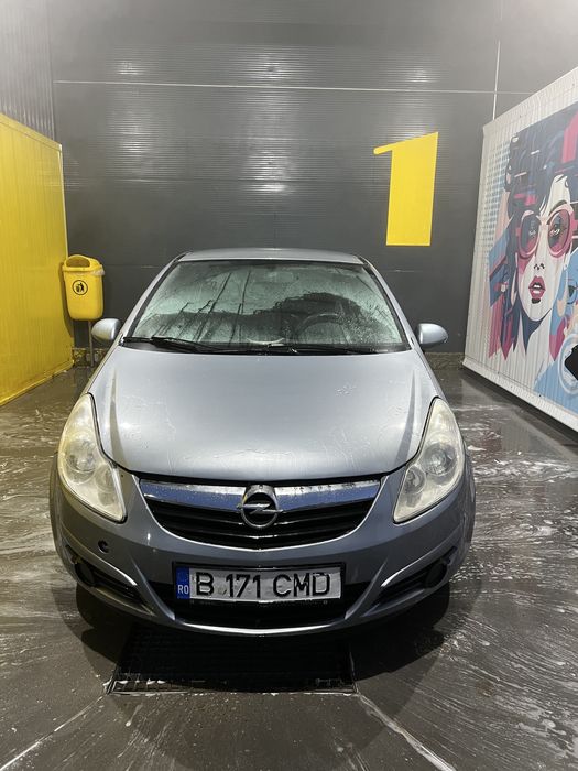 Vand opel corsa.
