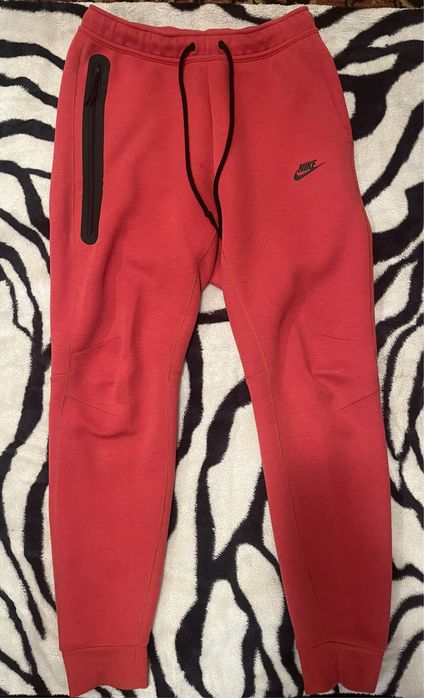 Trening Nike Tech Fleece Rosu M