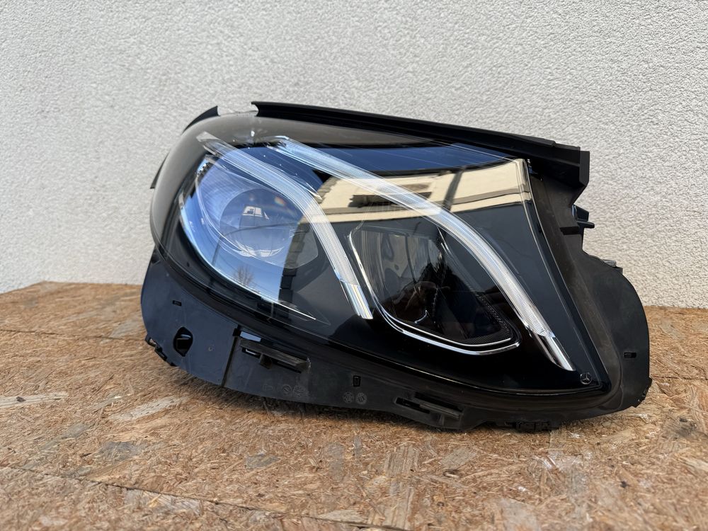 Far dreapta Mercedes E Class W213 High LED Performance Original Europa