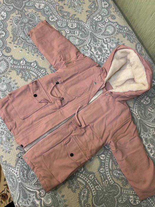 Куртка на девочку