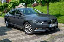 Volkswagen Passat Volkswagen Passat, carte service, inmatriculata in Ro reviziile la zi